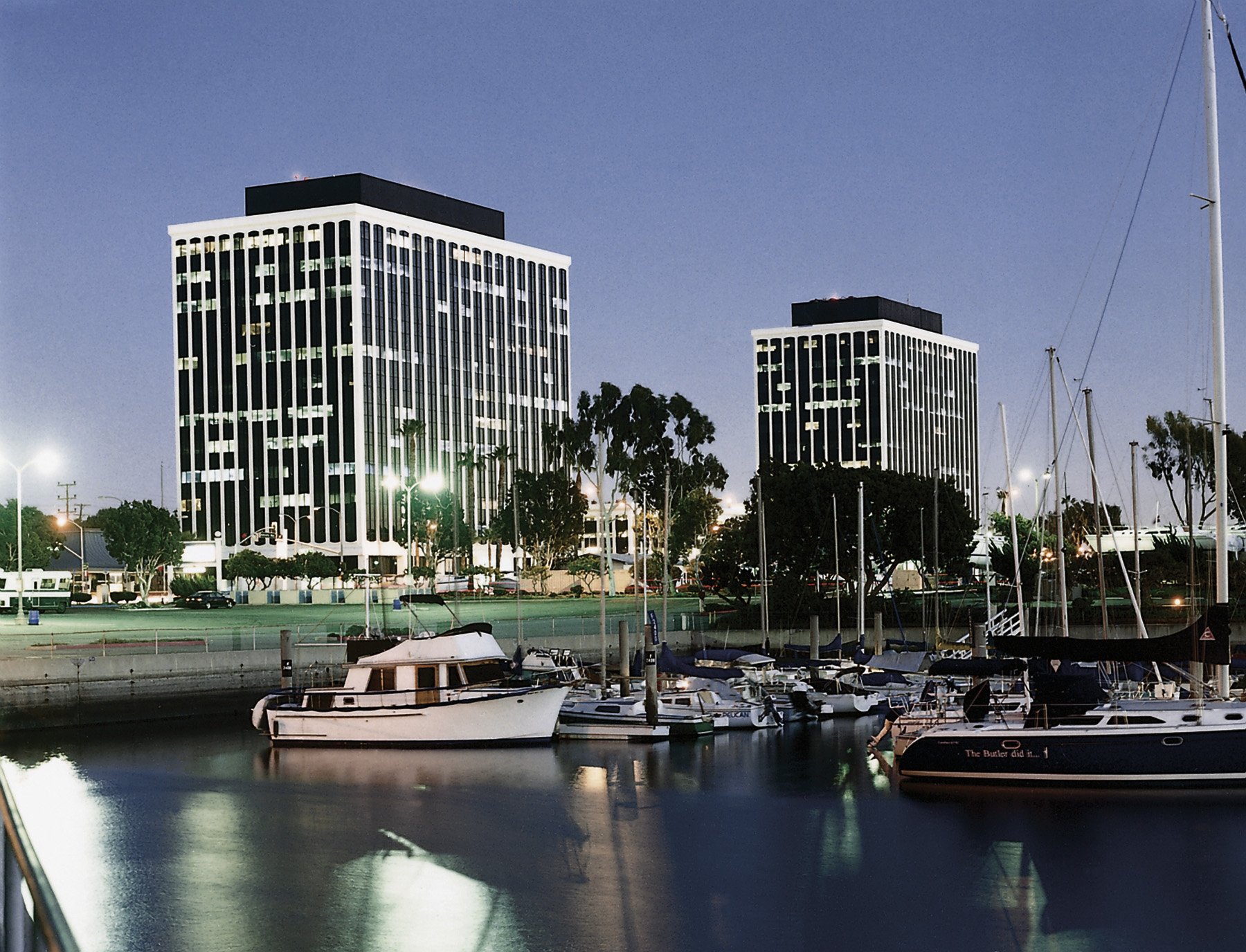 Marina del Rey, Marina Towers, 4640 Admiralty Way, 5th Floor, Marina del Rey, CA  90292